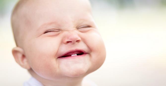 Quels sont les signes d’un bébé heureux ?
